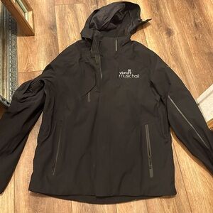 Brand new Womans Eddie Bauer Wateproof winter coat size XL